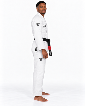 FISTRAGE JIU JITSU GI avec ceinture gratuite